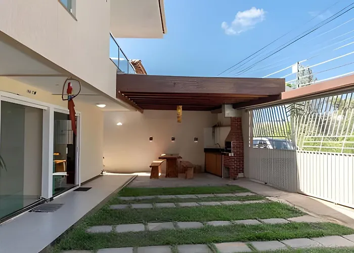 500M Praia Taperapuan; 2 Quartos; Terreo; Wifi 300Mbs; Churrasqueira; Estacionamento Gratuito 1 Carro