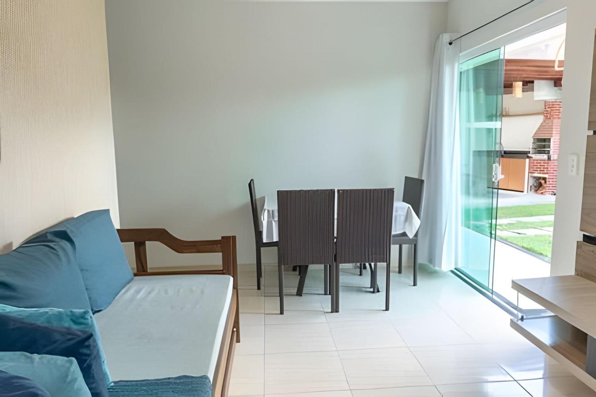 Holiday home 500m Taperapuan; 2 Quartos; Terreo; Wifi 300mbs; Churrasqueira; Estacionamento Gratuito 1 Carro